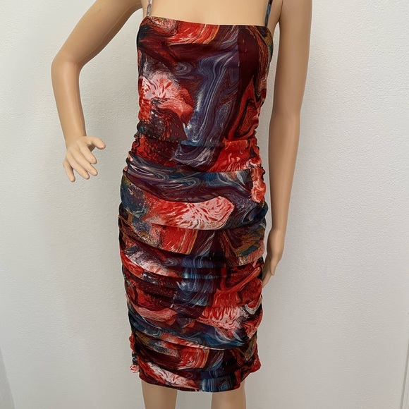 Fire dress - Picture 3 of 4